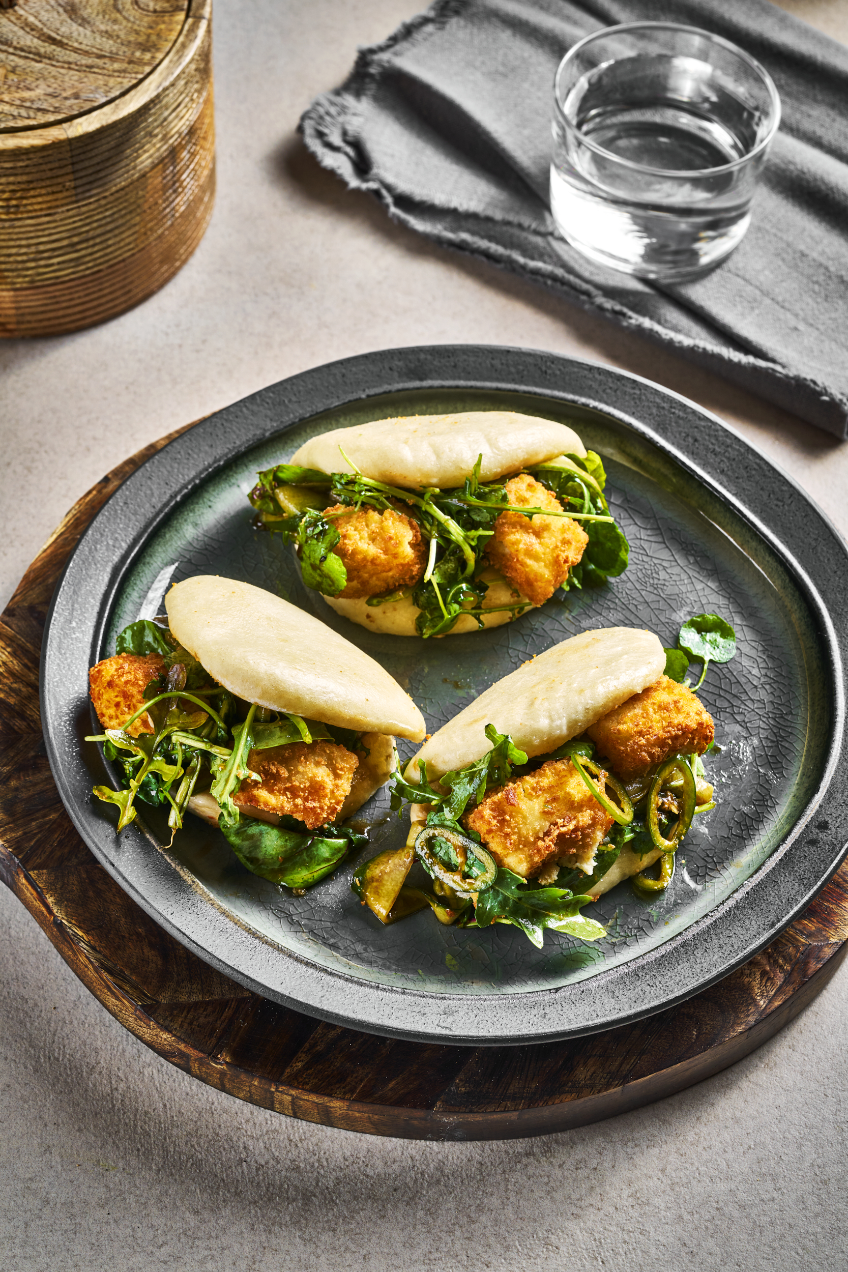 Middagstallerken med panert fisk