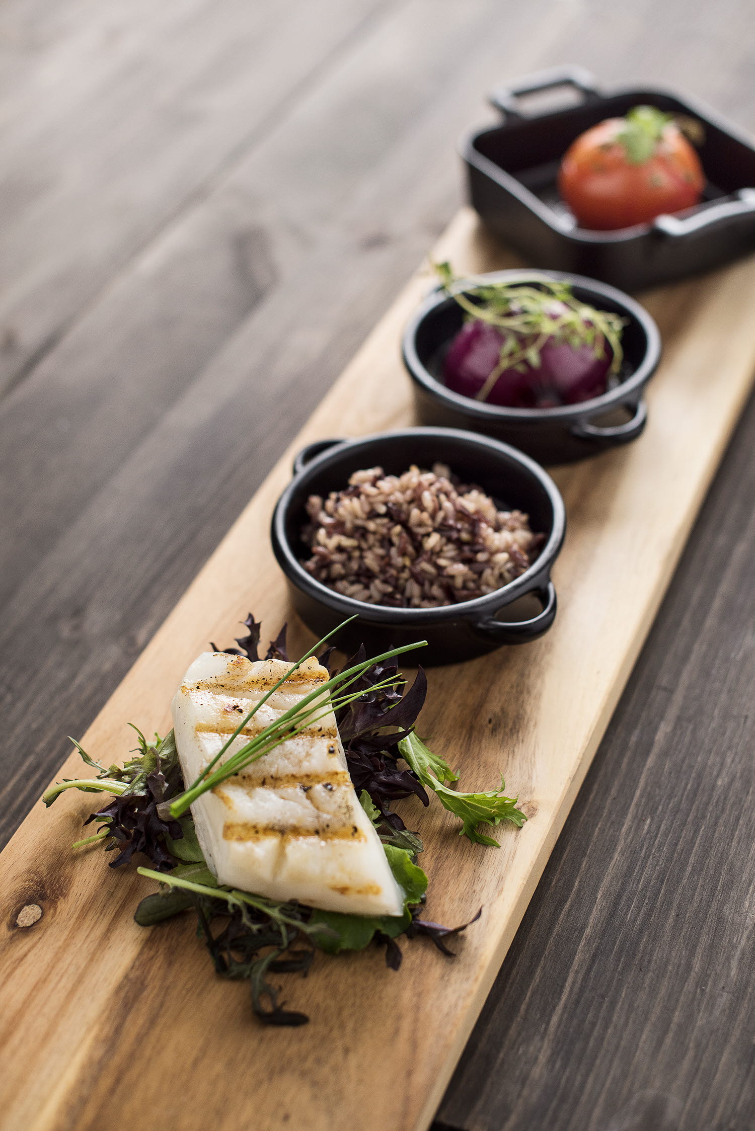 Kryddermarinert torskeloin med ovnsbakte grønnsaker