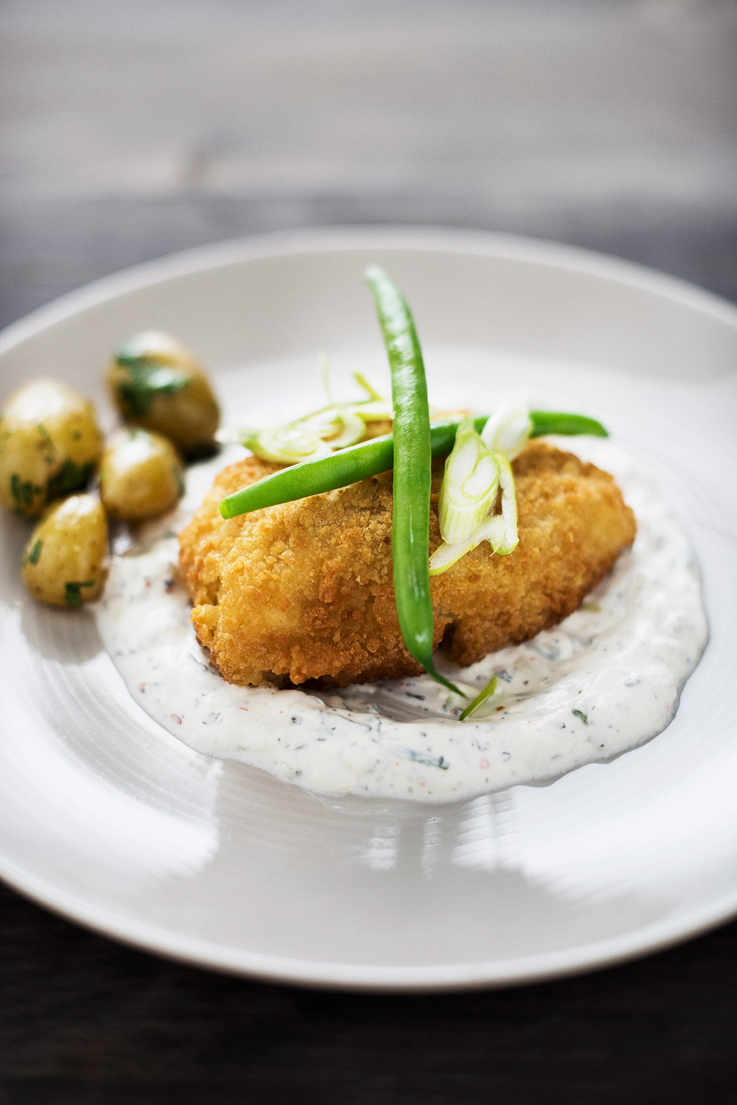 Sprø torsk på tzatziki