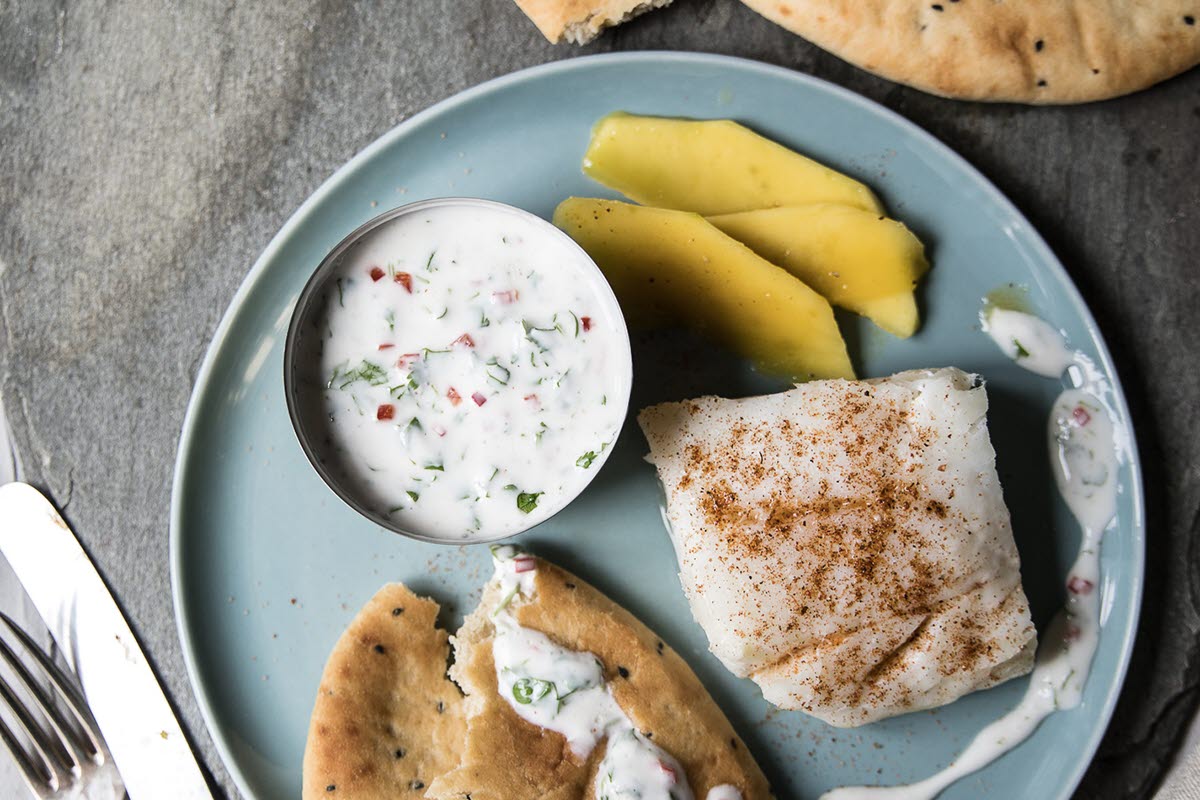 Tandoori torsk med korianderdressing og mango
