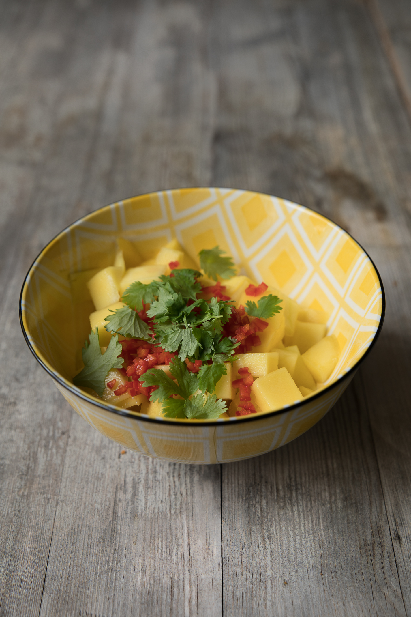 Mangosalat med chili og koriander